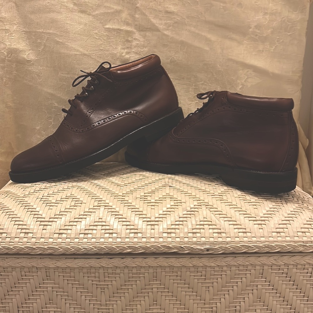 Johnston Murphy brown leather boots Italy 12